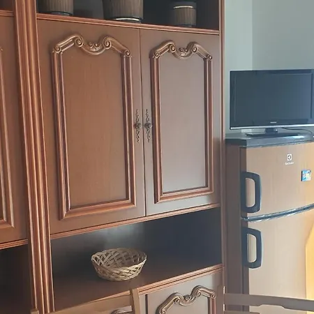 Milena Privato Apolloni- Codici Cir E Cin Visibili Su Apartamento