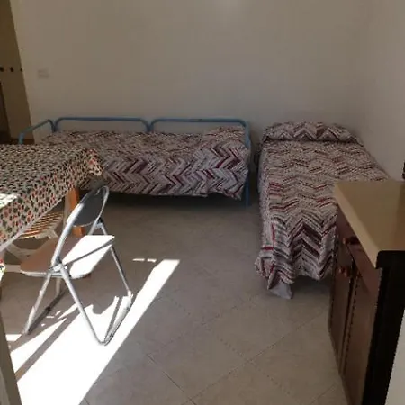 Villa Milena Loano Appartamento Privato Apolloni- Codici Cir E Cin Visibili Su Struttura *